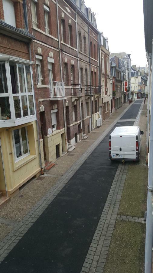 Les Mouettes Apartamento Le Tréport Exterior foto